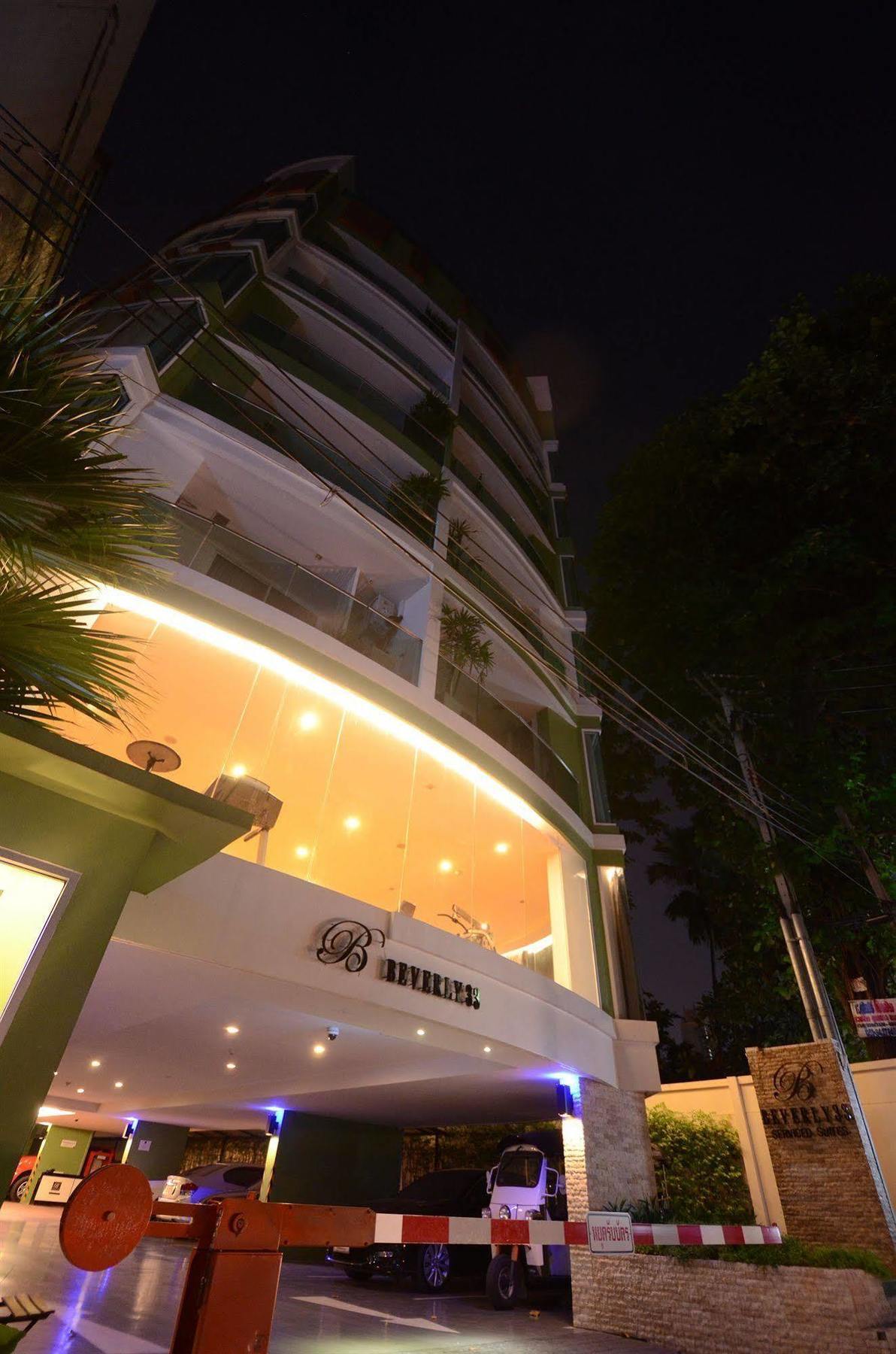 Beverly 33 By Aspira Bangkok Exterior photo